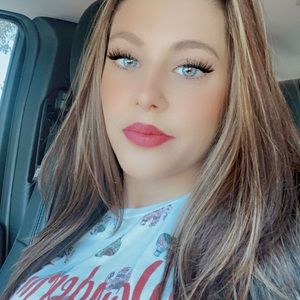 Meet your Posher, Miladys